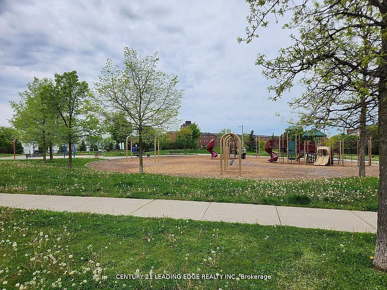21 Oates Dr — Photo 13