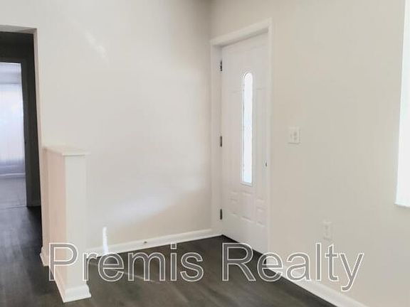 4th image of 1412 Druid Rd