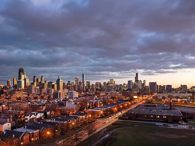 Take in breathtaking city views, where the skyline stretches out before you, offering a stunning backdrop to your urban lifestyle.