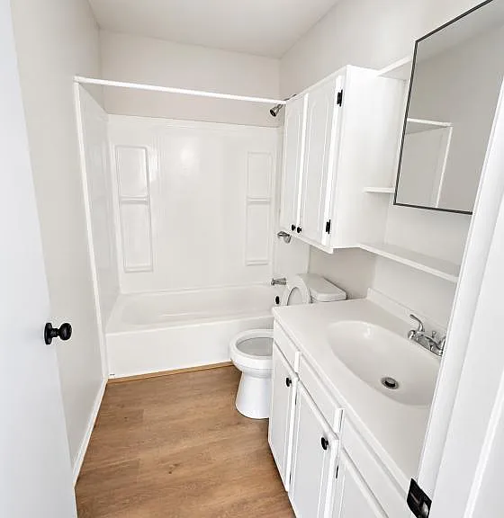 702 Washington St #6 — Photo 5