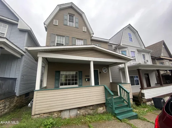 215 Maple Ave, Altoona, PA 16601