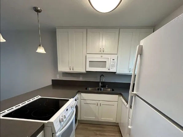 576 28th St #525, San Diego, CA 92102