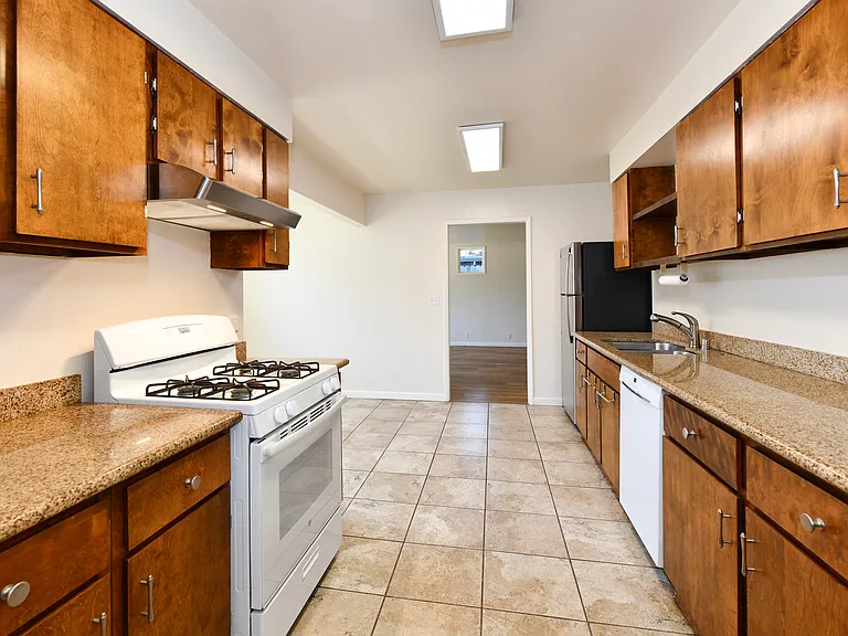 22 Patrick Ct — Photo 9