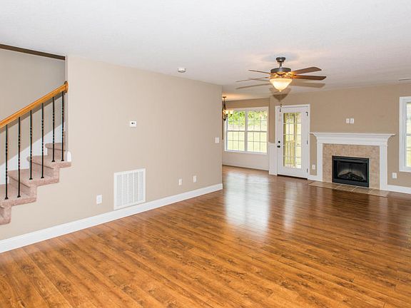 5th image of 6507 Martha Oak Ln