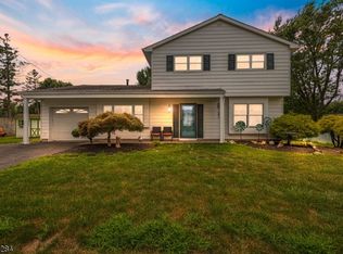 6 Grant Ct, Flanders, NJ 07836