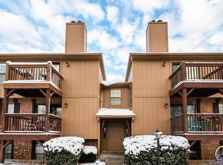 5641 SW Foxcroft South Cir #1, Topeka, KS 66614