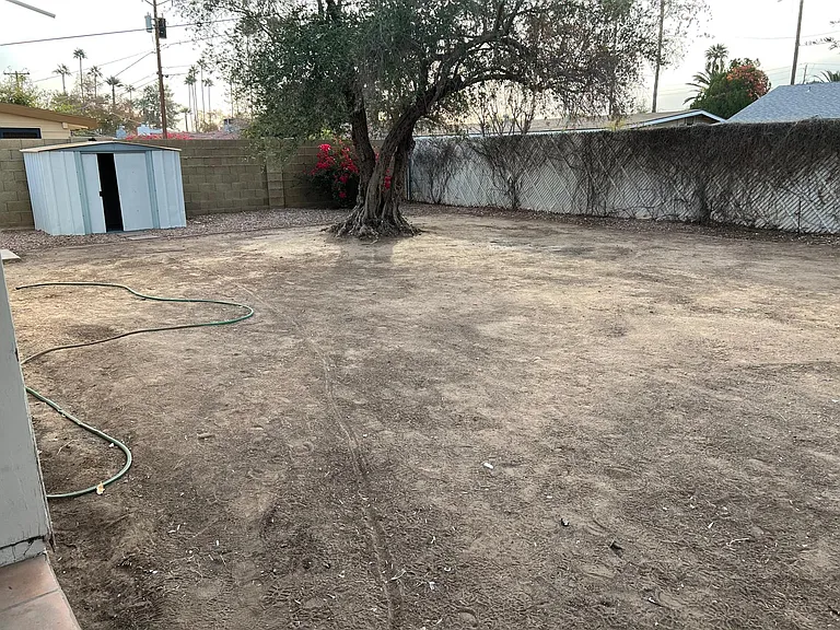 1725 W Coolidge St — Photo 11
