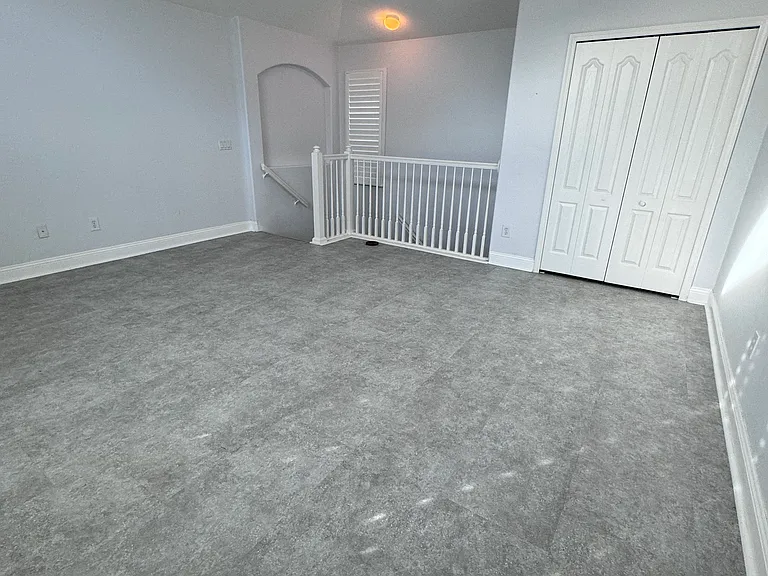 7641 Nottinghill Sky Dr — Photo 32