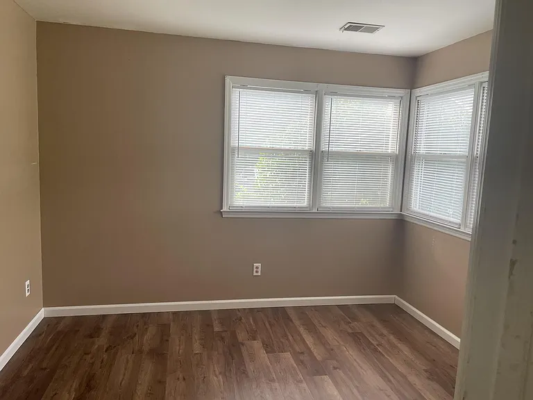 160 E Willow Creek Blvd #1 — Photo 7
