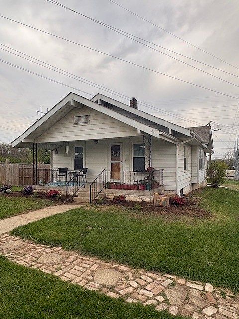 1st image of 612 W Cherokee Dr