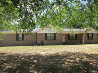 5511 Cottonwood Dr, Milton, FL 32570