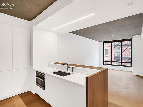 4th image of 196 Orchard St #4J