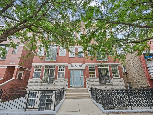 1249 N Bosworth Ave #1N, Chicago, IL 60642