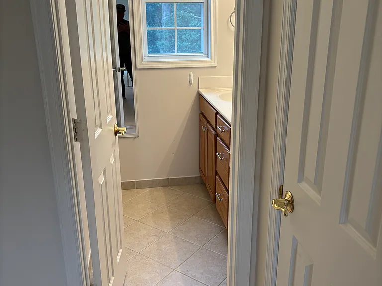 101 Quigley Ct — Photo 41