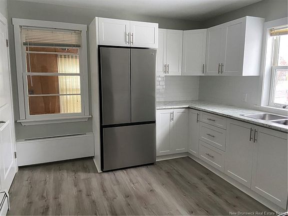 5th image of 130 Audrey Rd