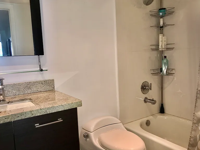 200 Leslie Dr #227 — Photo 12