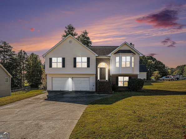 2733 Cedar Tree Ln, Ellenwood, GA 30294