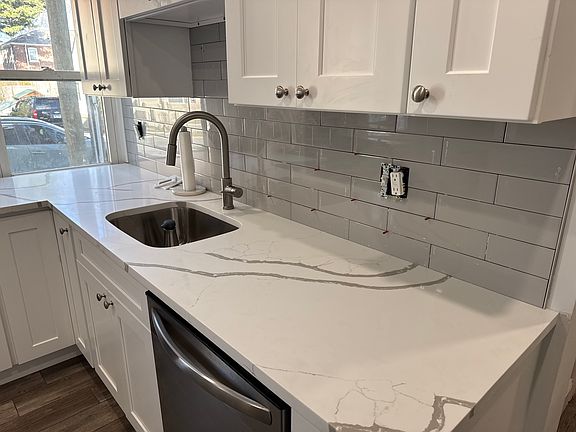 2nd image of 2029 Kings Hwy #3