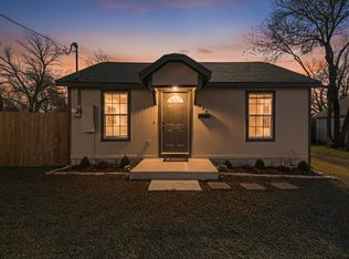 626 N Adelaide St, Terrell, TX 75160