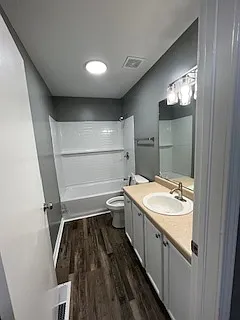 155 E Thomas Street - 1 — Photo 4