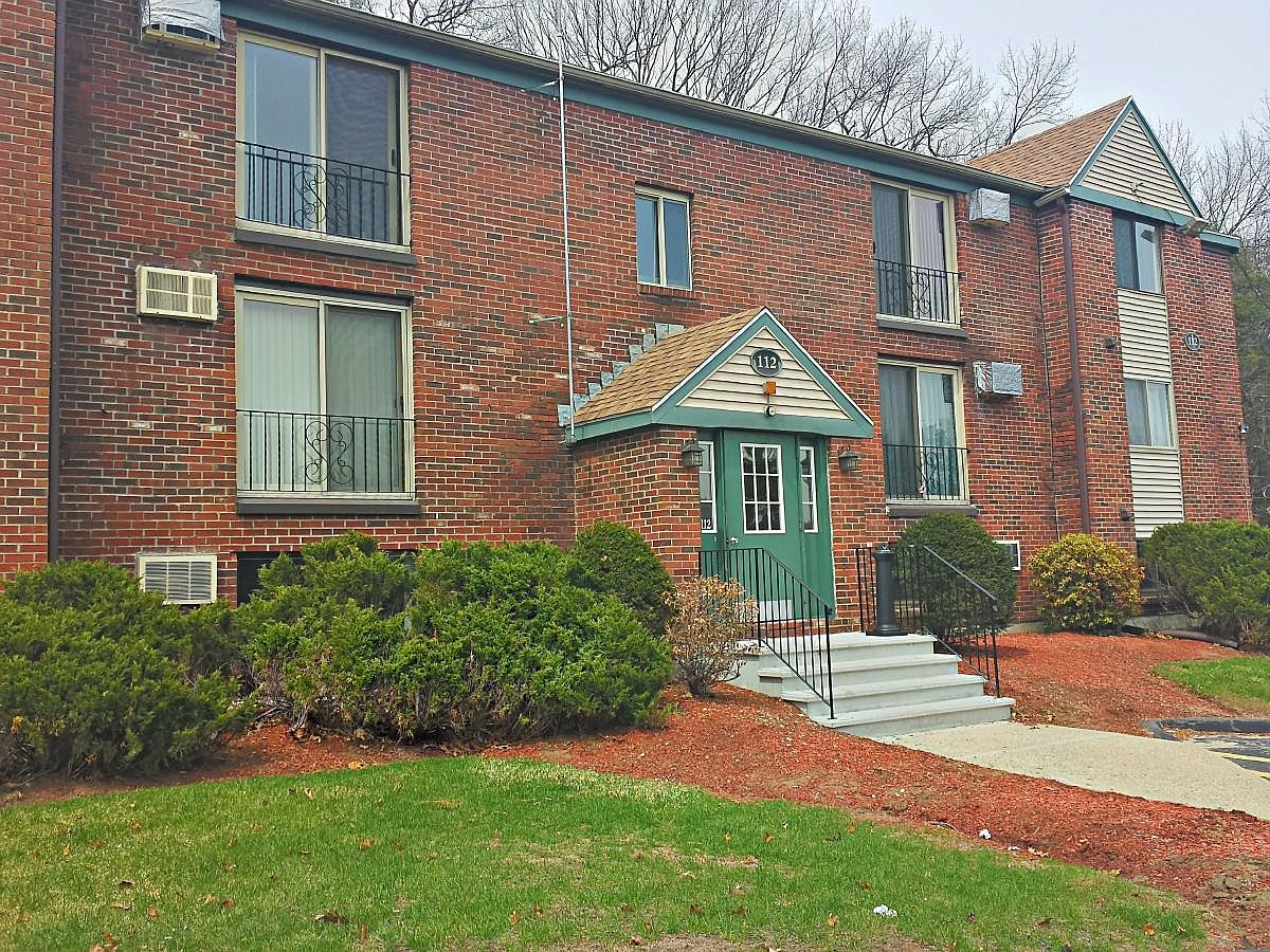 112 English Village Rd, Manchester, NH 03102 Zillow