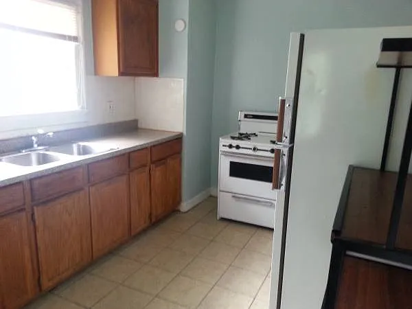 5050 Paseo Blvd #2 — Photo 6