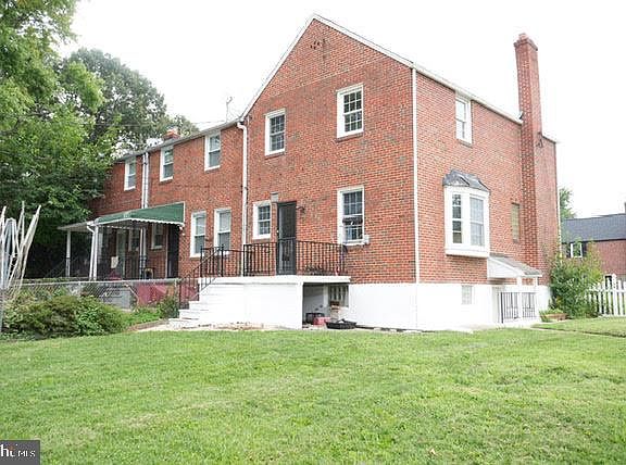 4th image of 5700 Maplehill Rd