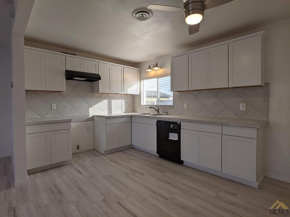 2nd image of 584 Minter Ave