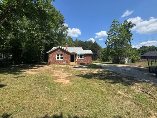1586 Washington Rd, Thomson, GA 30824