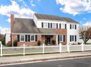 1103 Gardens Pkwy, Ocean City, NJ 08226