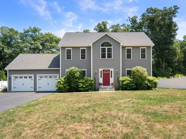 31 Brookside Dr, Douglas, MA 01516