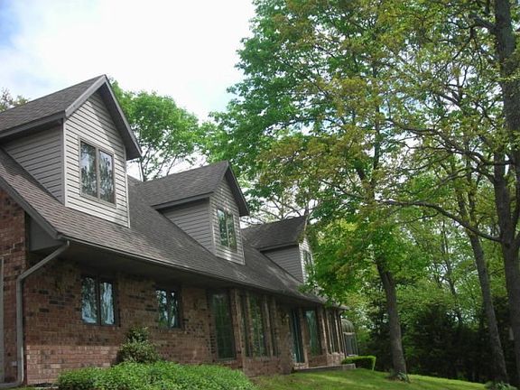 4th image of 7 Greenview Dr