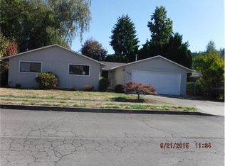 734 SW Willowbrook Ave, Gresham, OR 97080