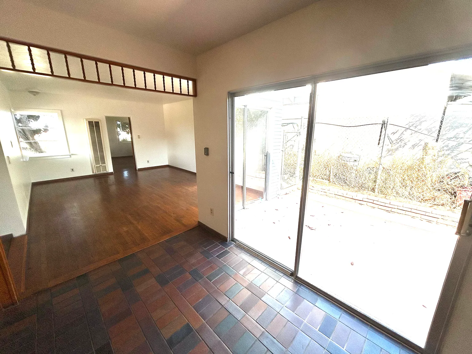 2 bed, 2.5 bath, 1148 sqft, $3,200 — Photo 2