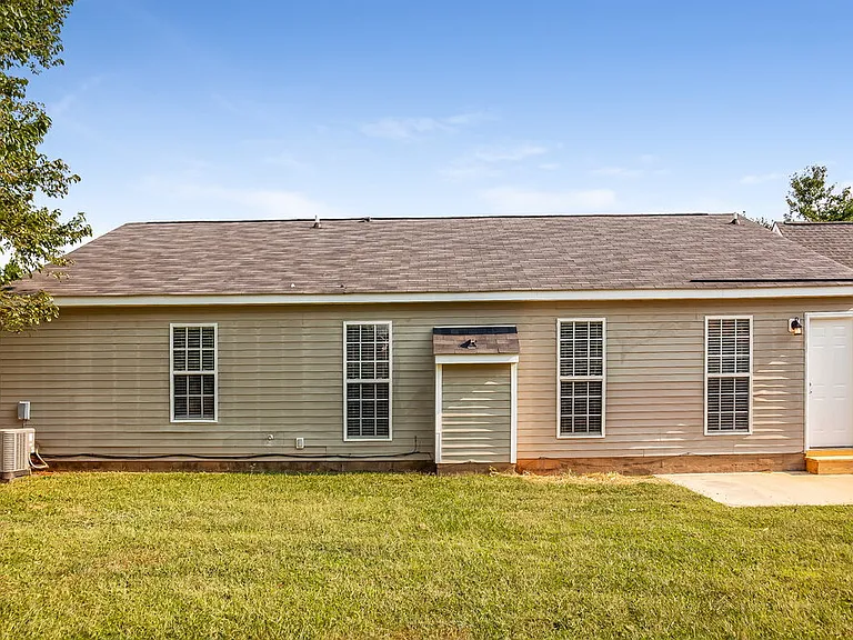 9912 Peppermint Ln — Photo 16