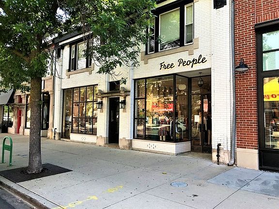 2nd image of 3447-49 N Southport Ave #3447-2
