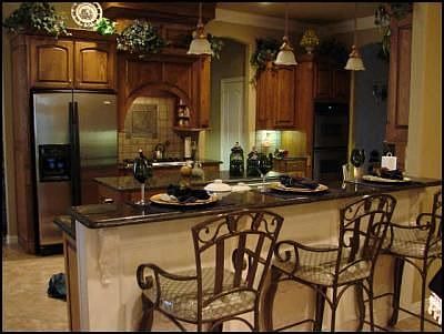 3rd image of 8409 Park Brook Ct