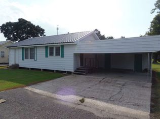 112 Sycamore St, Labadieville, LA 70372