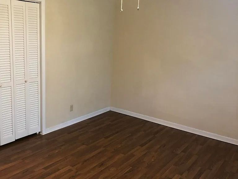 5406 Community Cir — Photo 11