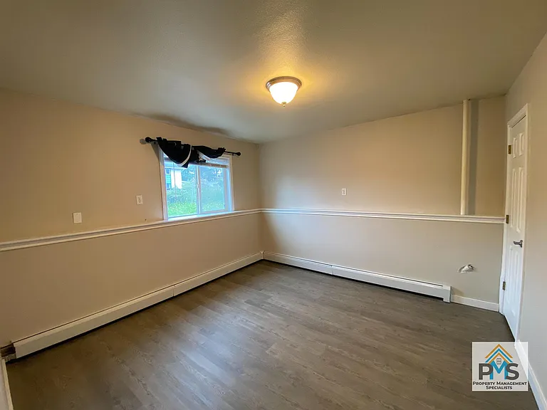 4516 E 8th Ave #1 — Photo 9