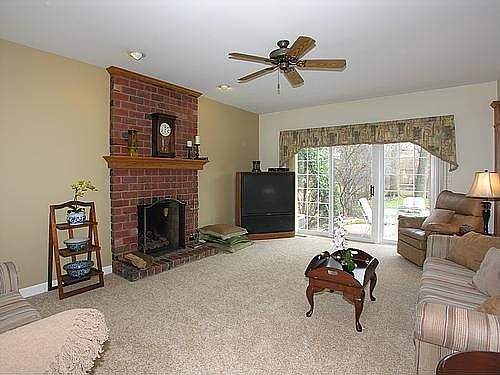 1st Floor Family Room