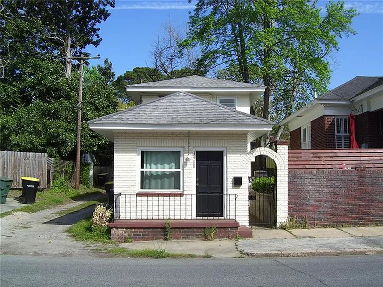 3408 Reynolds St — Photo 1