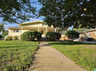 314 W 3rd St, Ponca, NE 68770