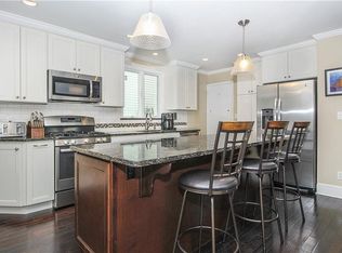 114 Glendale Pl, Port Chester, NY