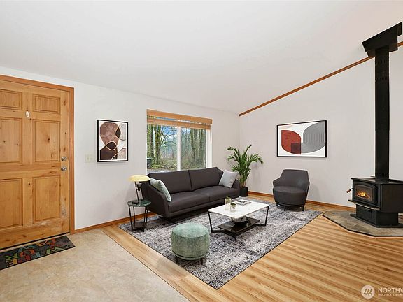 2nd image of 18226 SE 164th Street