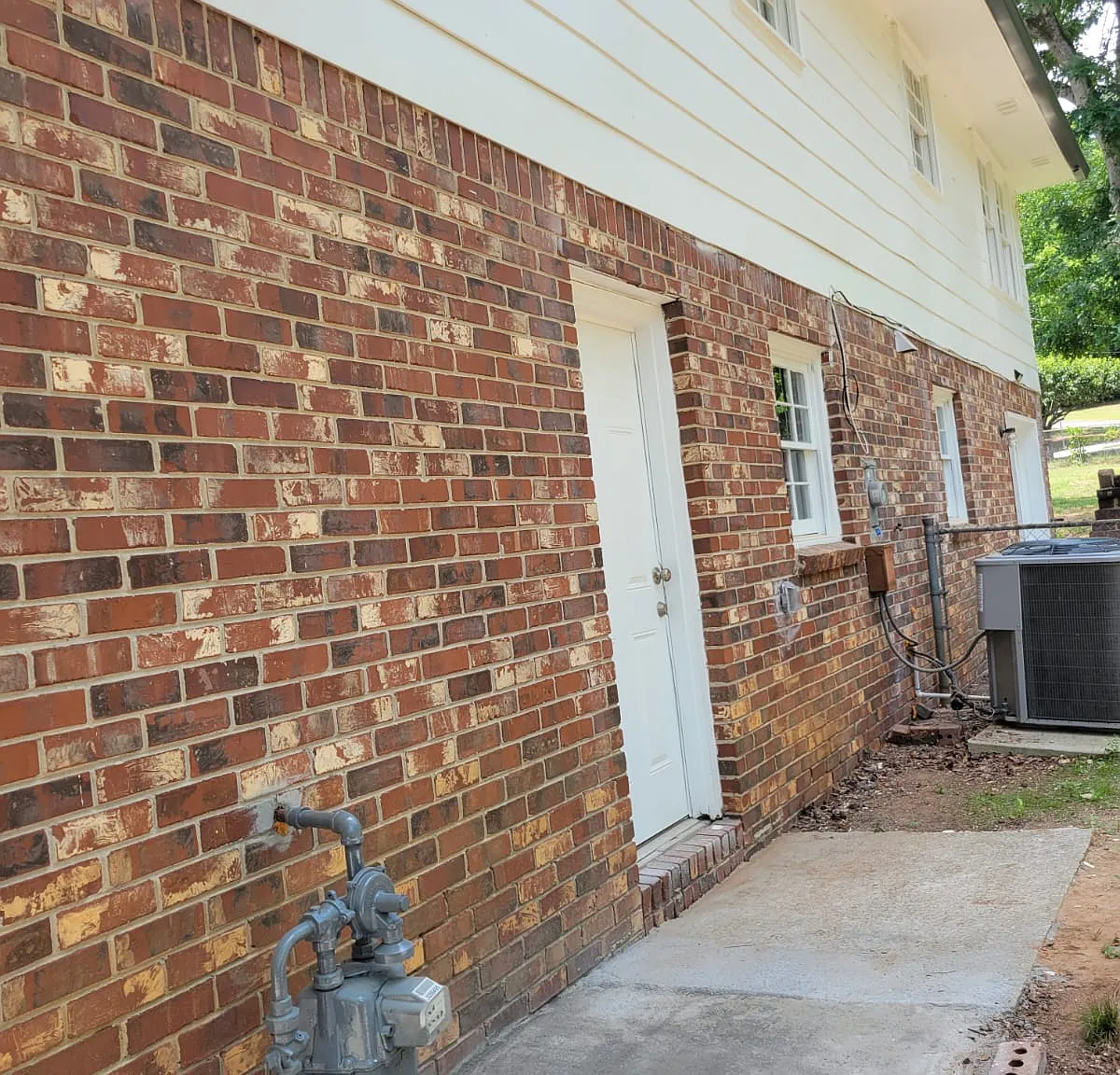 1 bed, 900 sqft, $1,600 — Photo 2