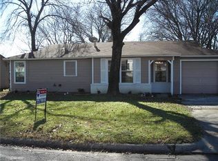 4908 Nadine Dr, Haltom City, TX 76117