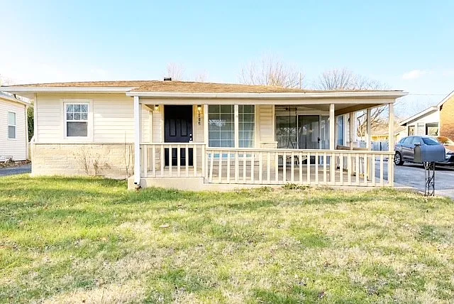 2612 Walker Ave photo 1