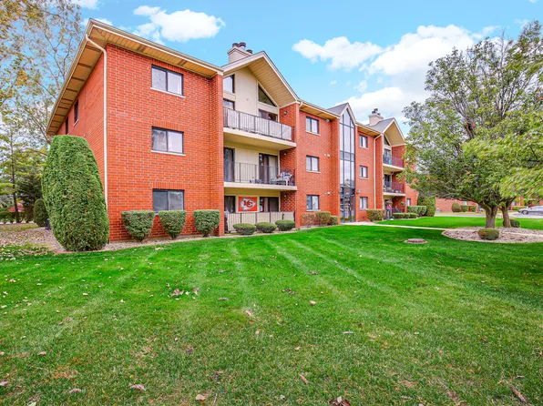 6601 Martin France Cir APT 2A, Tinley Park, IL 60477