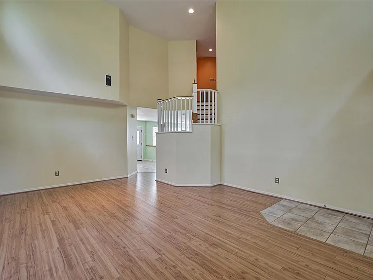 59 W Gaslight Pl — Photo 8